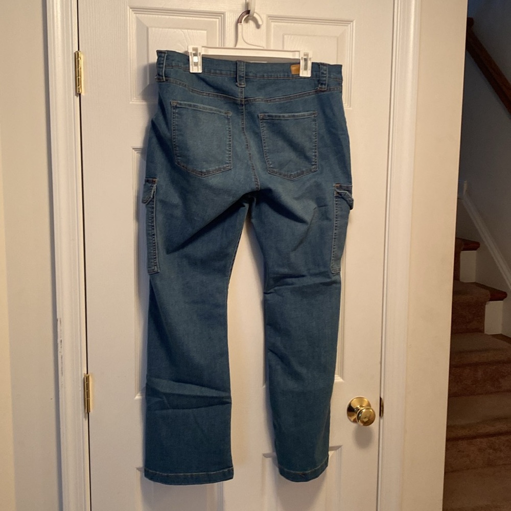 NWOT Sofia Marisol Bootcut Cargo Jeans…size 16W - Picture 2 of 5